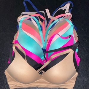 Victoria’s Secret bras